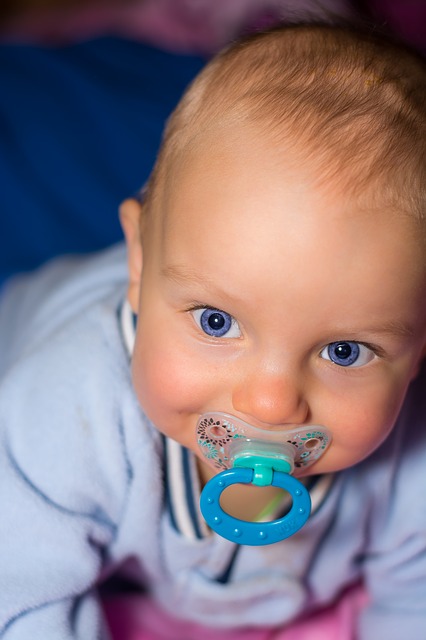 When Should Your Child Stop Using a Pacifier?